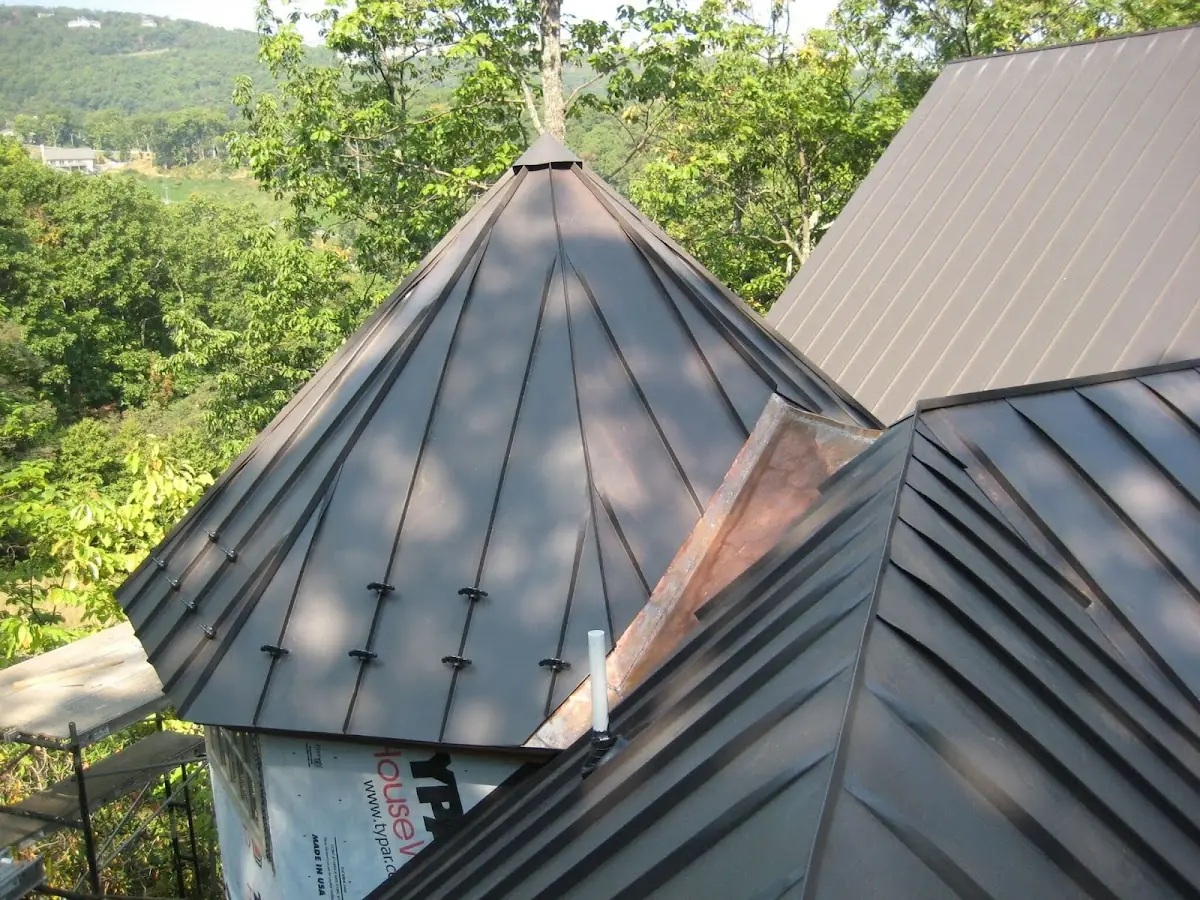 Professional Roof Tarp Installation by Craftsman Roofing in Five Notch Acres